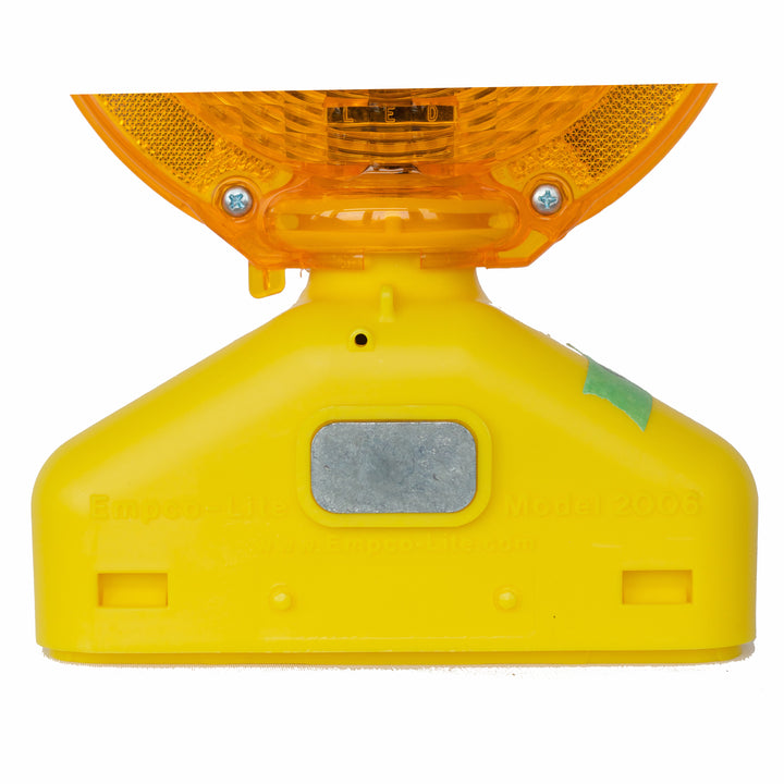 Solar Assist Emergency Warning Barricade Light 2006-PLUS Detail Image